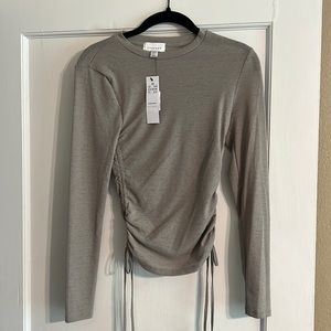 New long sleeve grey mesh